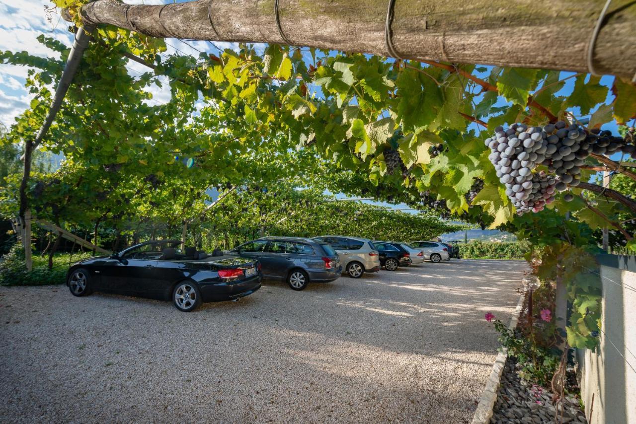 Quellenhof Apartment Termeno Exterior photo