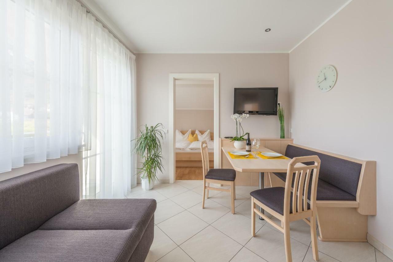 Quellenhof Apartment Termeno Exterior photo